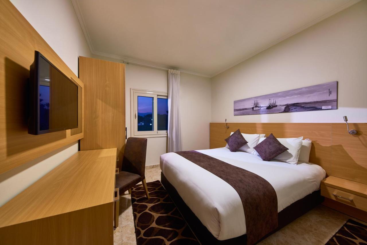 Mercure Ismailia Forsan Island Exterior photo